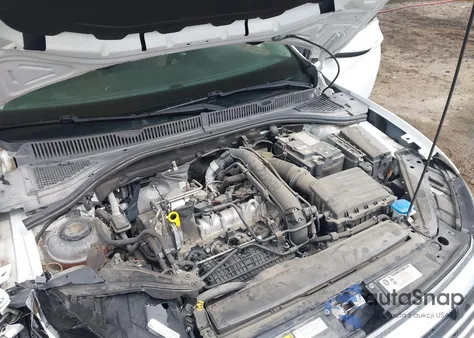 2019 Volkswagen Jetta 1.4T R-Line/1.4T S/1.4T Se из США, поврежденный, VIN 3VWC57BU7KM252817